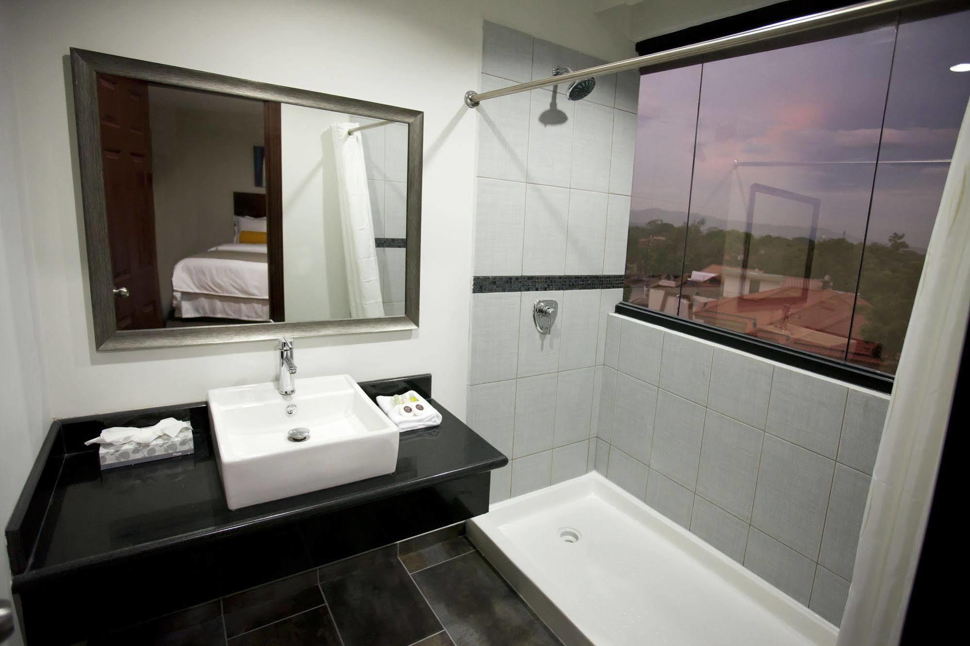 Hotel Los Andes Σαν Πέδρο Σούλα Εξωτερικό φωτογραφία